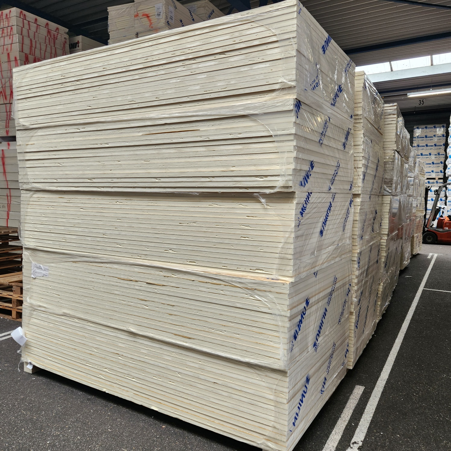 PIR ALU Isolatieplaat 30mm VL 2400x1200 B-keus
