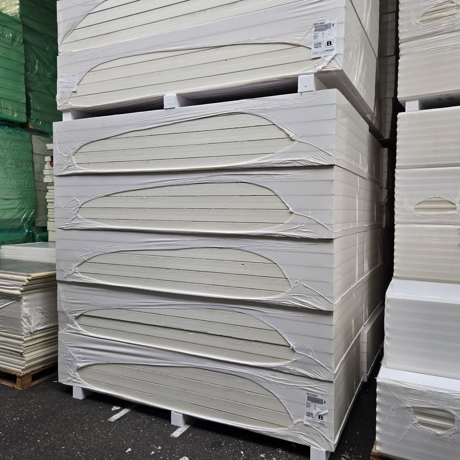 RESTPARTIJ: PIR ALU Kraft 120mm 2400x1200mm