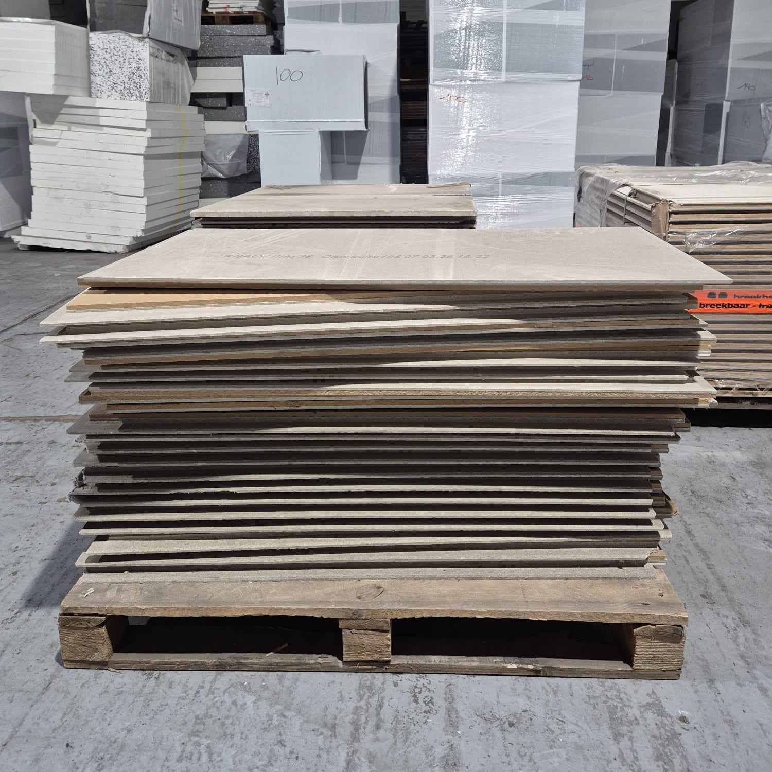 RESTPARTIJ: Knauf Brio WF 23mm