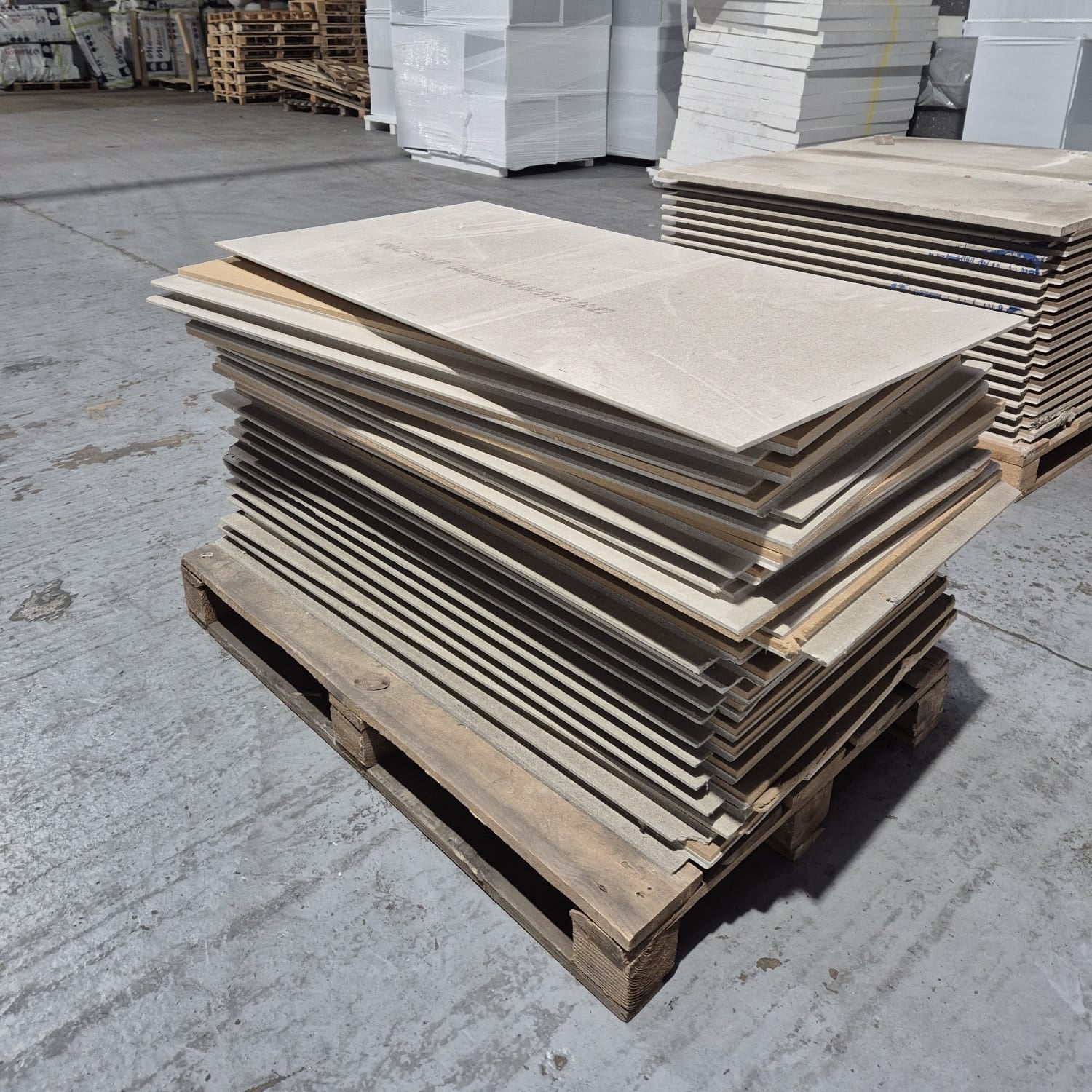 RESTPARTIJ: Knauf Brio WF 23mm