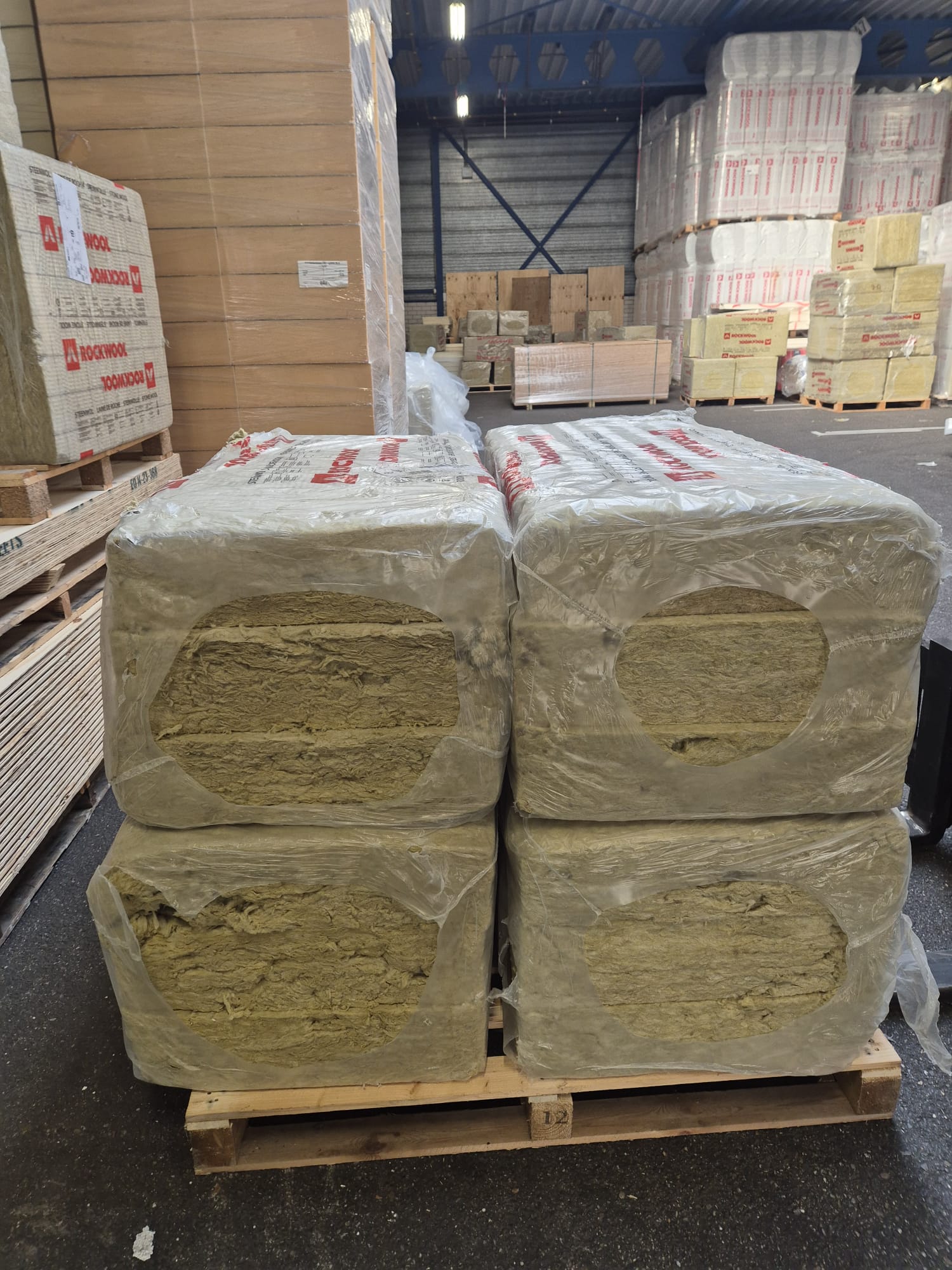 RESTPARTIJ: Rocksono Base 1200x600x160mm