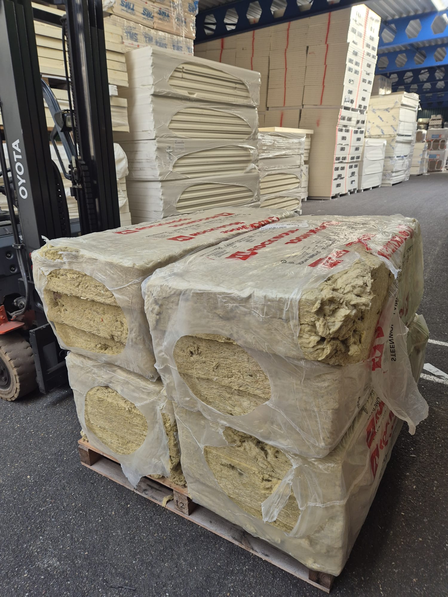 RESTPARTIJ: Rocksono Base 1200x600x160mm
