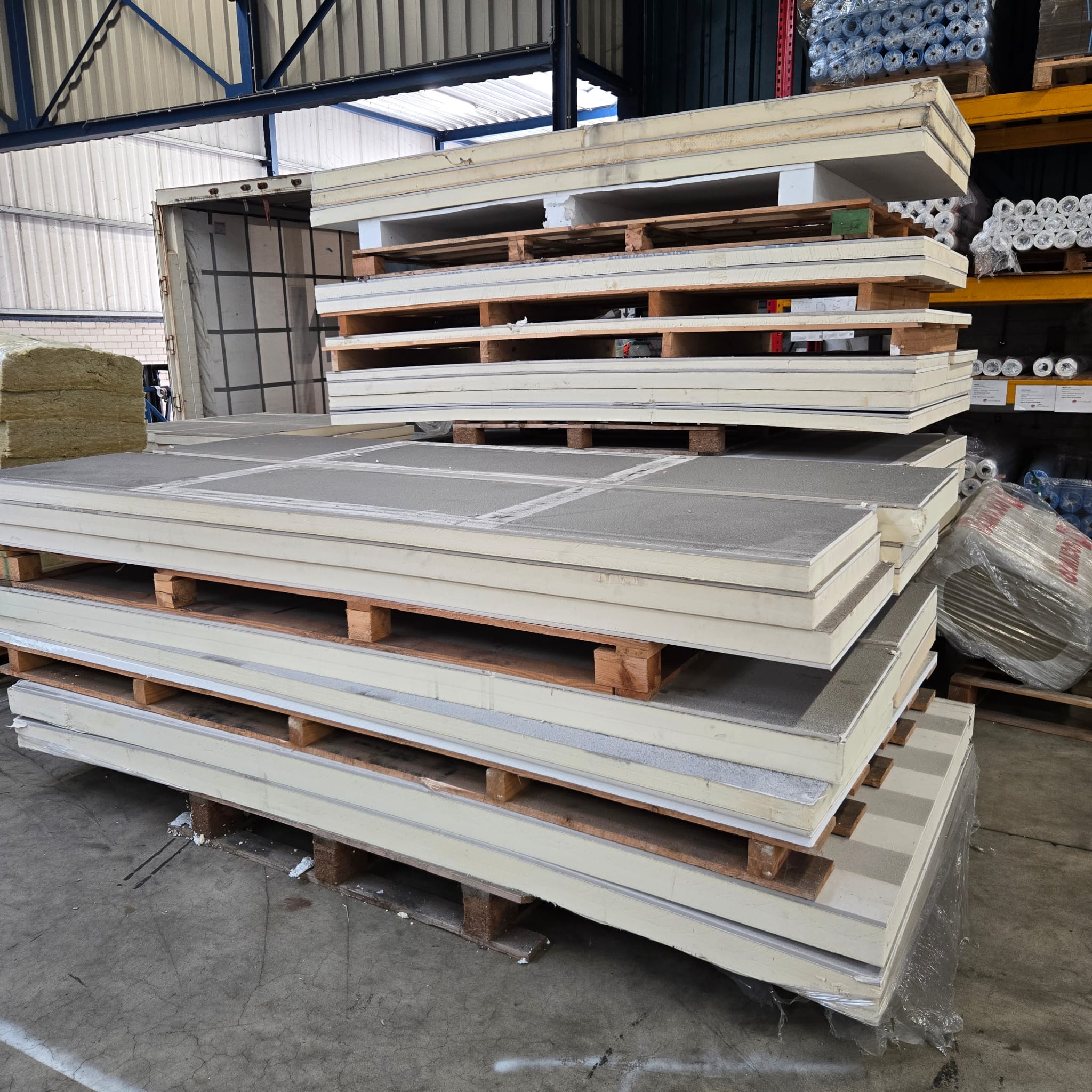 RESTPARTIJ: PIR + Gips 2600x1200 en 2600x600x12.5mm